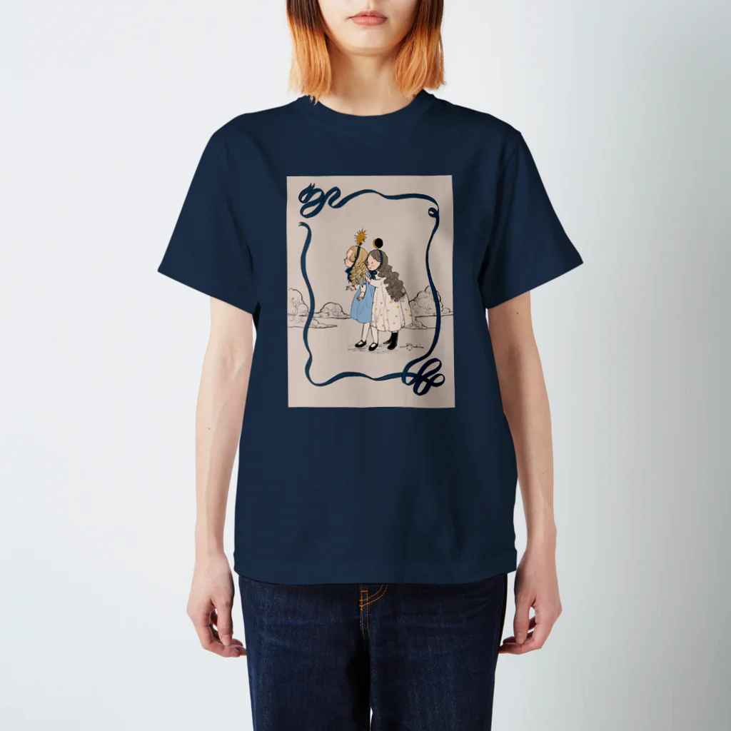 くらはしれいの太陽と月 Regular Fit T-Shirt