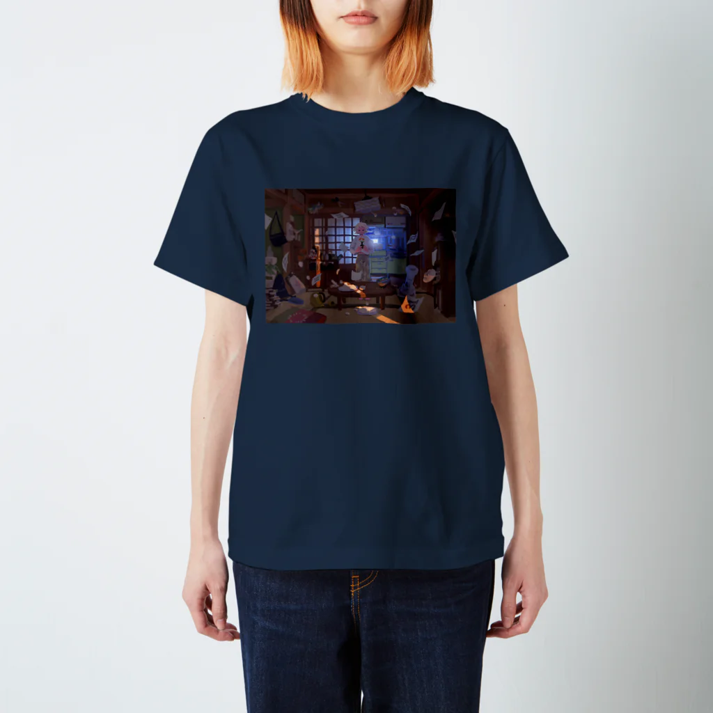 H.MIZUTAMARIの台風の中心の彼女 Regular Fit T-Shirt