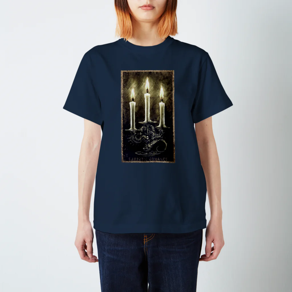 Sabbatic RomanceのCthulhu Candle Regular Fit T-Shirt