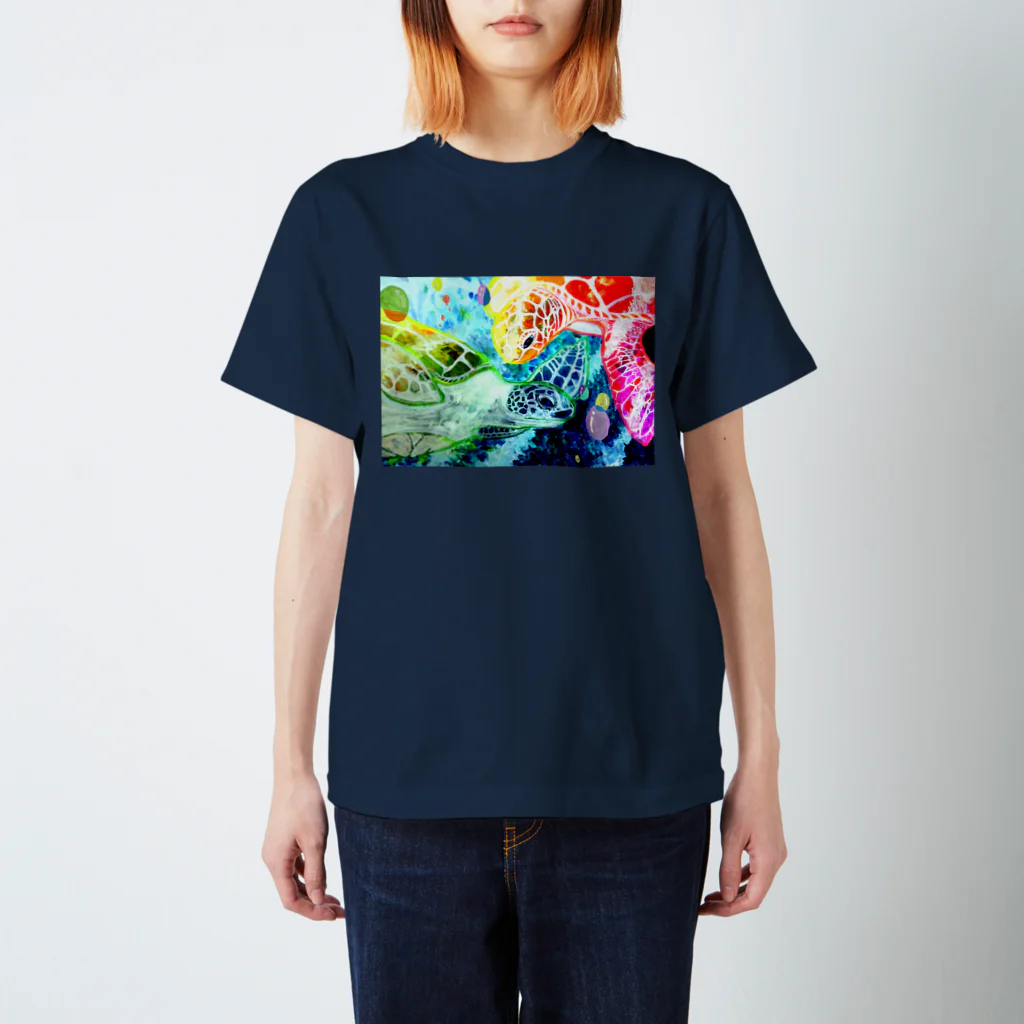 志瓜のSUZURIのひかり色ウミガメ スタンダードTシャツ