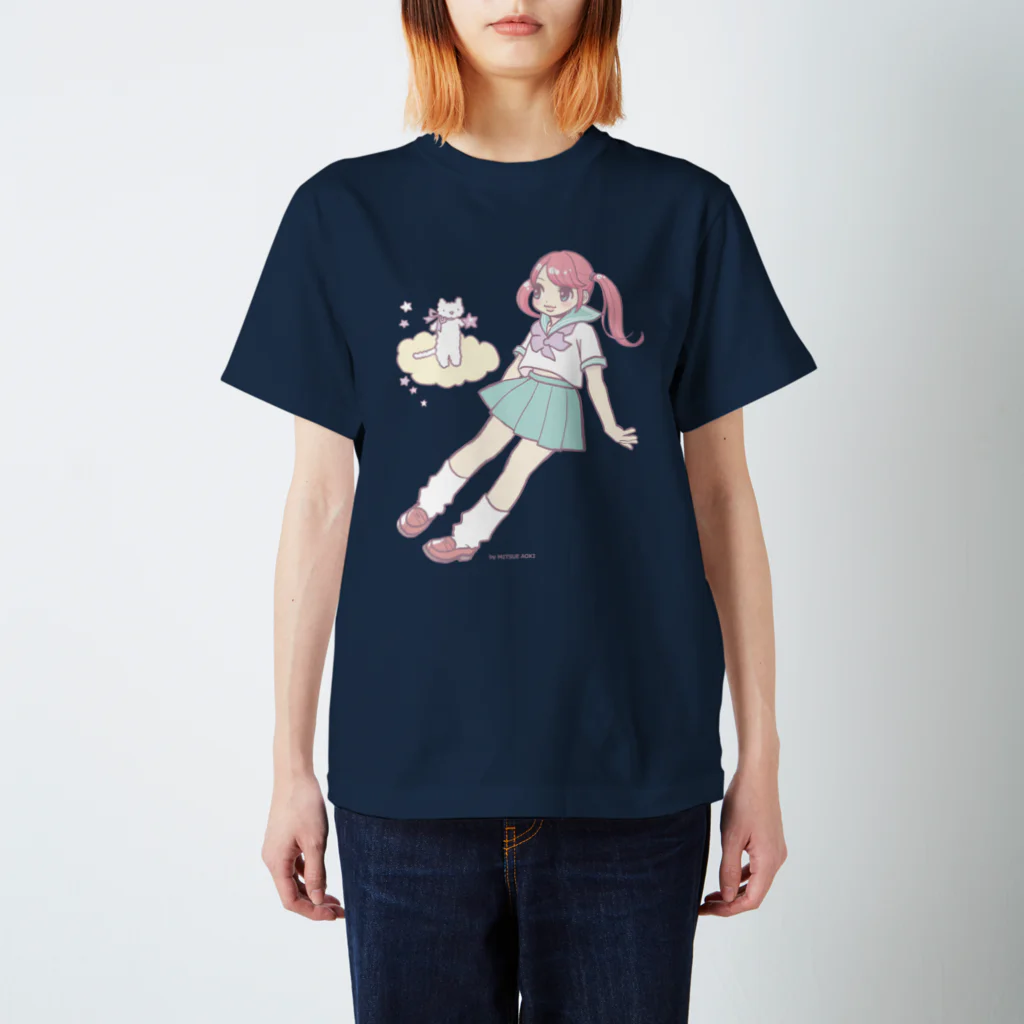 青木光恵の猫とJK Regular Fit T-Shirt