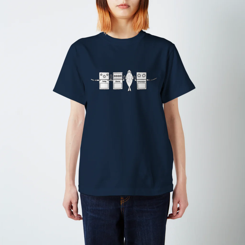 Norppa-Kauppaのいい感じに歪ませてくれるアザラシ(モノクロ) Regular Fit T-Shirt