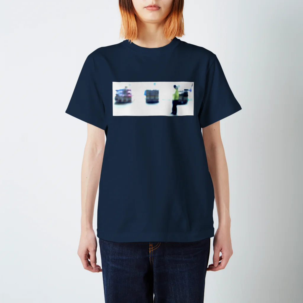 今村勇輔の夜のドラッグストア_小 Regular Fit T-Shirt