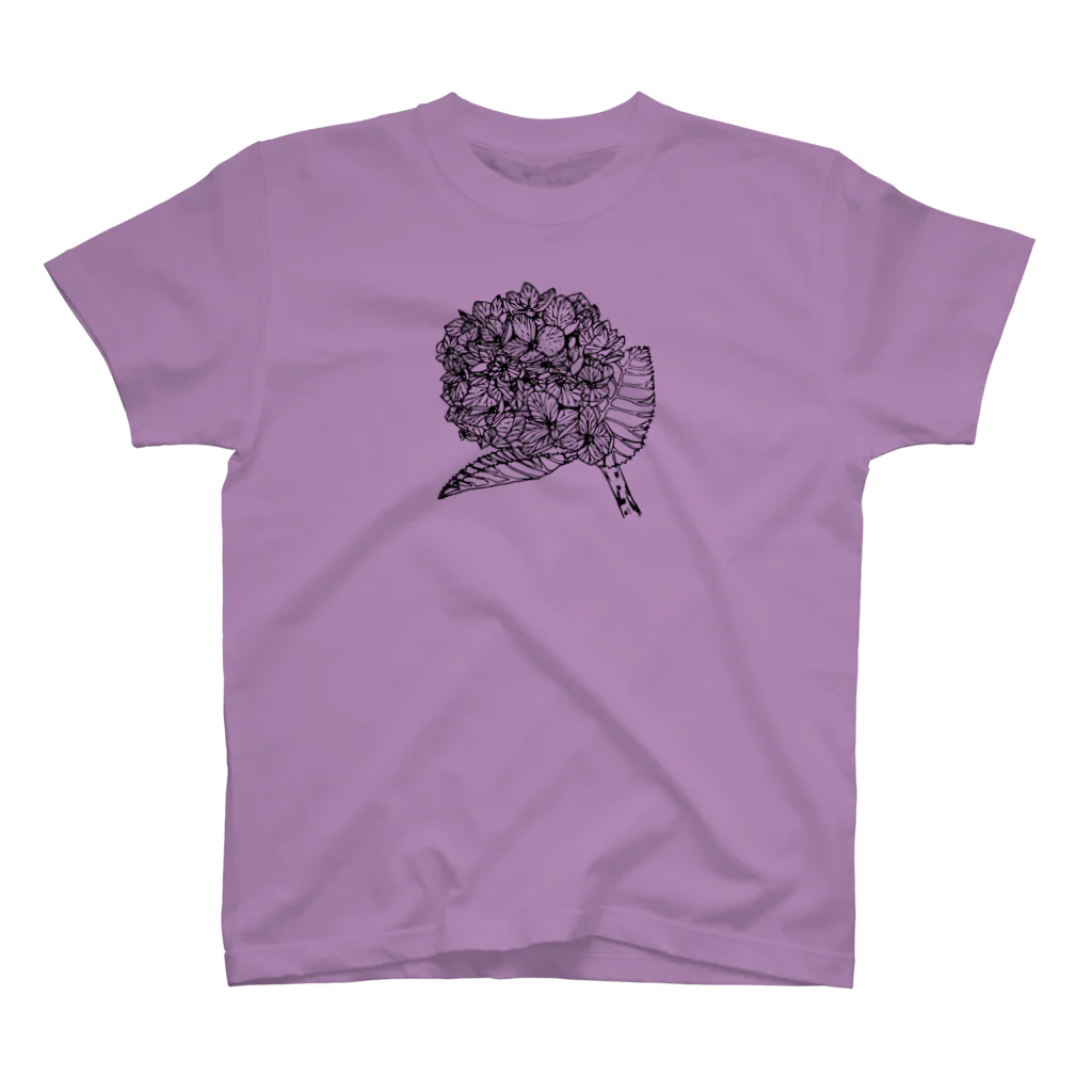 Hana_CoatepecのHortensias Regular Fit T-Shirt