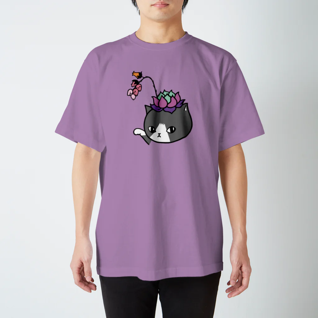 nanaqsaのエケネコ Regular Fit T-Shirt