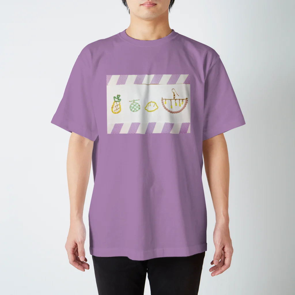 伊藤櫻子のfruit Regular Fit T-Shirt
