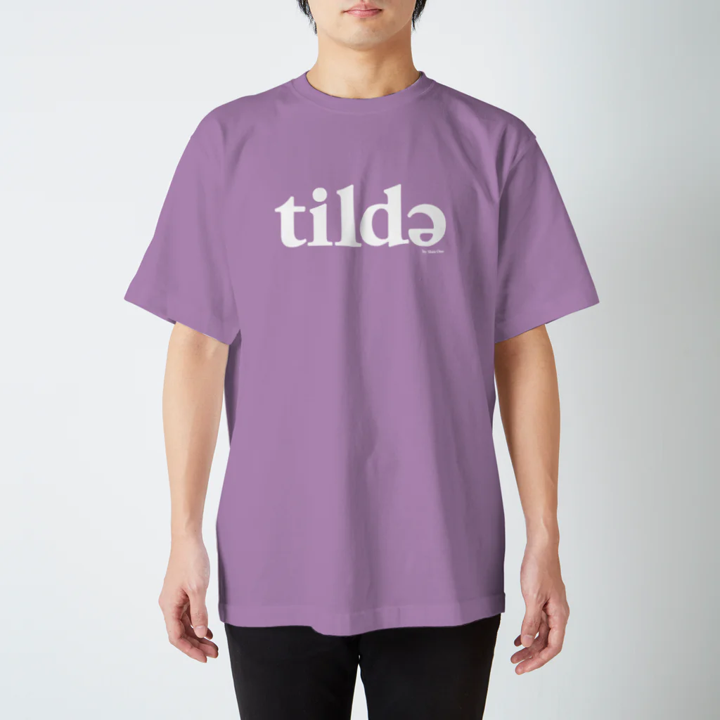 tildeのWhite tilde Regular Fit T-Shirt