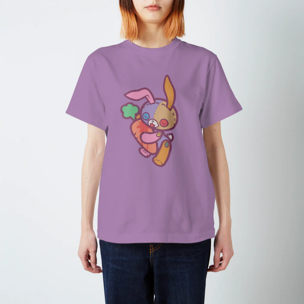 ツギハギ ニクの【Button Eyes】Rabbit Regular Fit T-Shirt