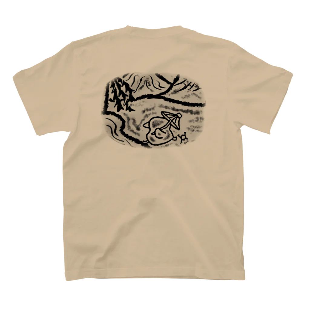 Mar's Design ʚ (*･ ▸･´)໒꒱· ﾟのスズメ 水墨画風 Regular Fit T-Shirtの裏面