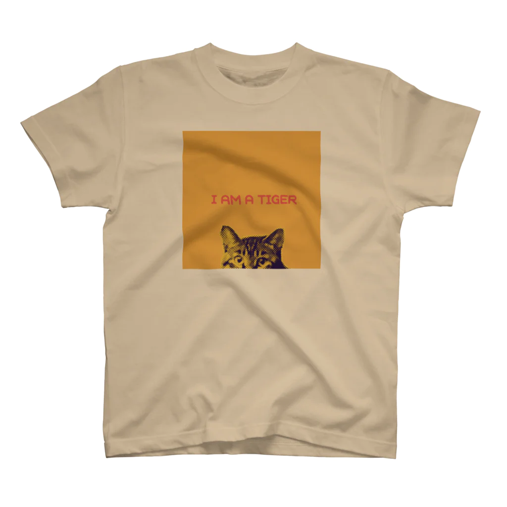 Yasuko.MのI AM A TIGER ! Regular Fit T-Shirt