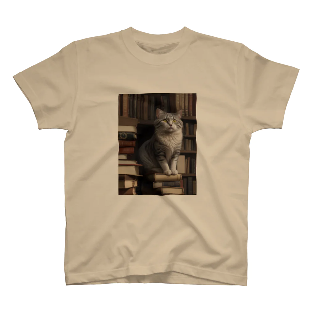 新ーARATAの主の仕事を眺める老猫 Regular Fit T-Shirt