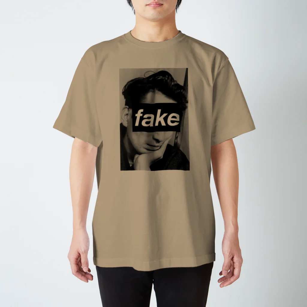 onechan1977の太宰治　fake Regular Fit T-Shirt