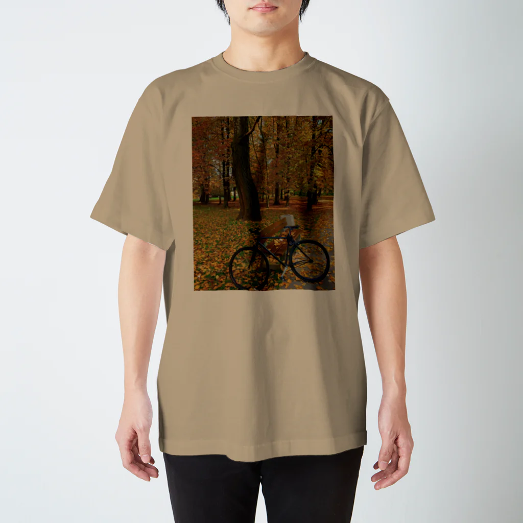 𝐊𝐨𝐭𝐚𝐫𝐨 𝐒𝐚𝐬𝐚𝐤𝐢 / 佐々木浩太郎の『こたろふすきチャリ』 スタンダードTシャツ