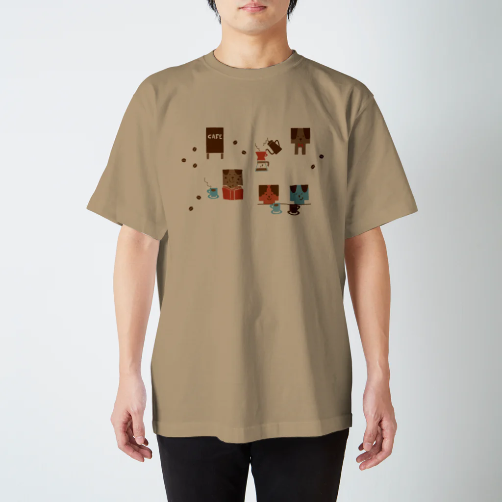 カレ　ミニョン　carre mignonのcafe Regular Fit T-Shirt