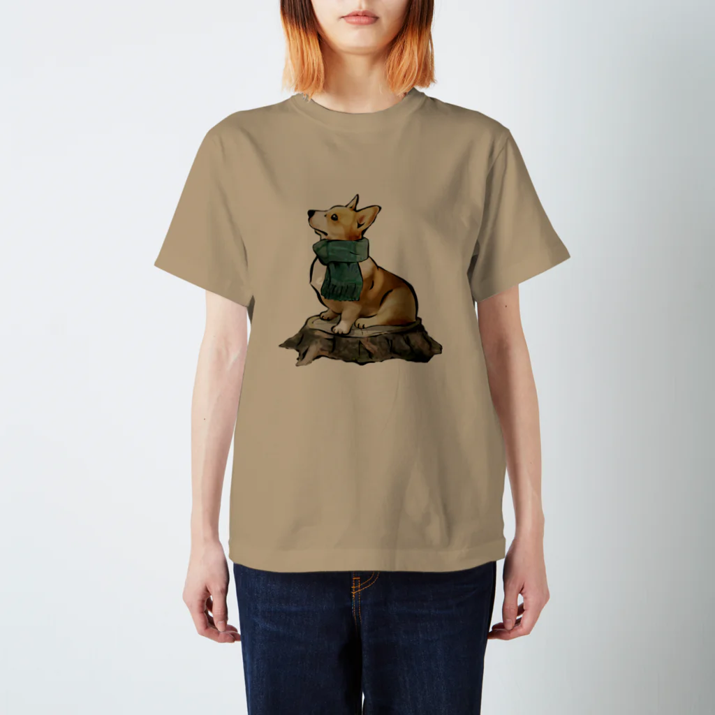 犬グッズの店しえるぶるーのマフラー犬　コーギー Regular Fit T-Shirt