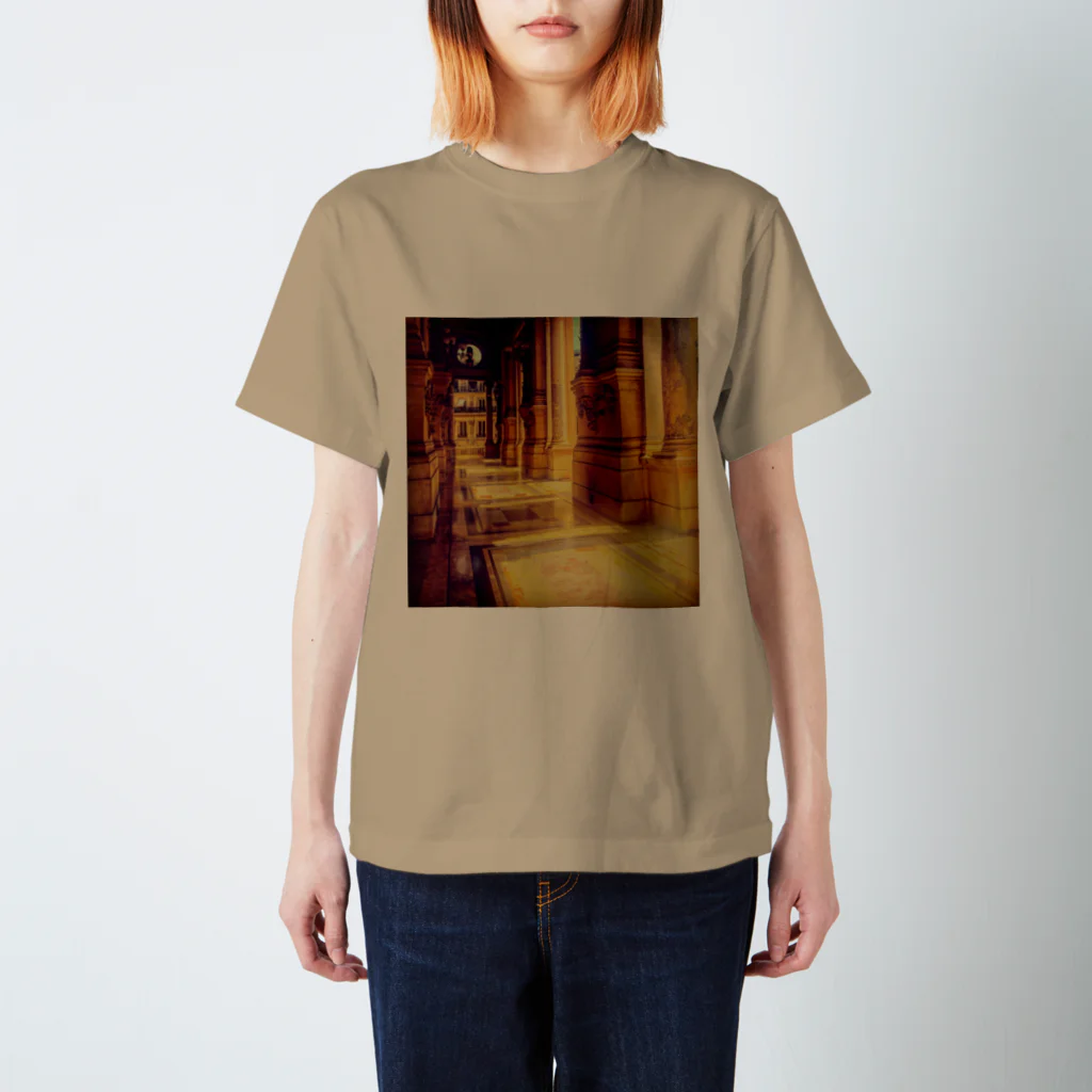 Nikki Parisのopéra -Old Paris- スタンダードTシャツ