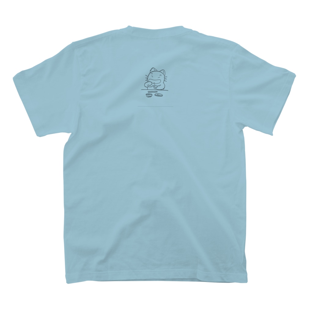 momonoaの熱燗おぱたくん Regular Fit T-Shirtの裏面