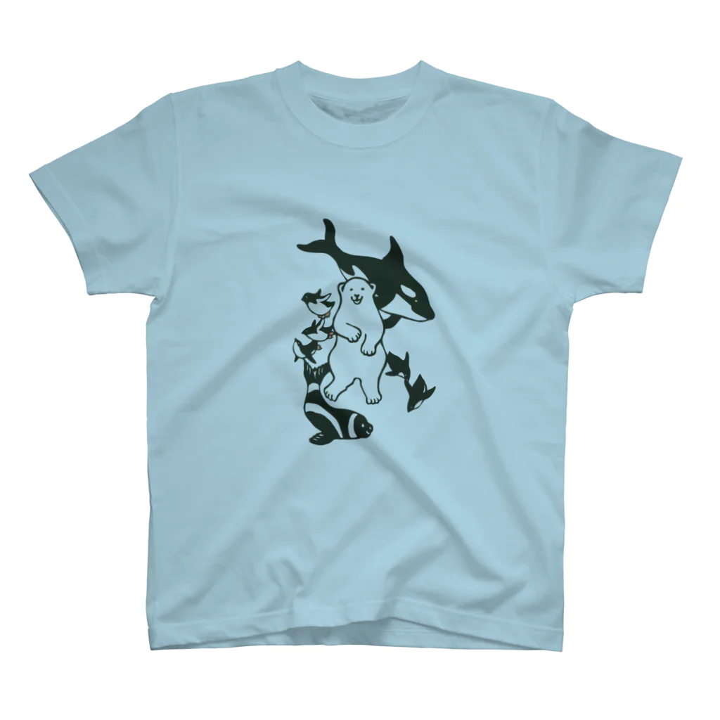 オガタミホの水族館の白と黒たち Regular Fit T-Shirt