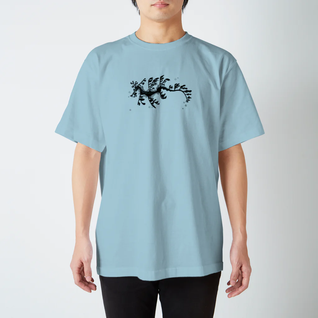 栗坊屋のリーフィーシードラゴン　白黒 スタンダードTシャツ