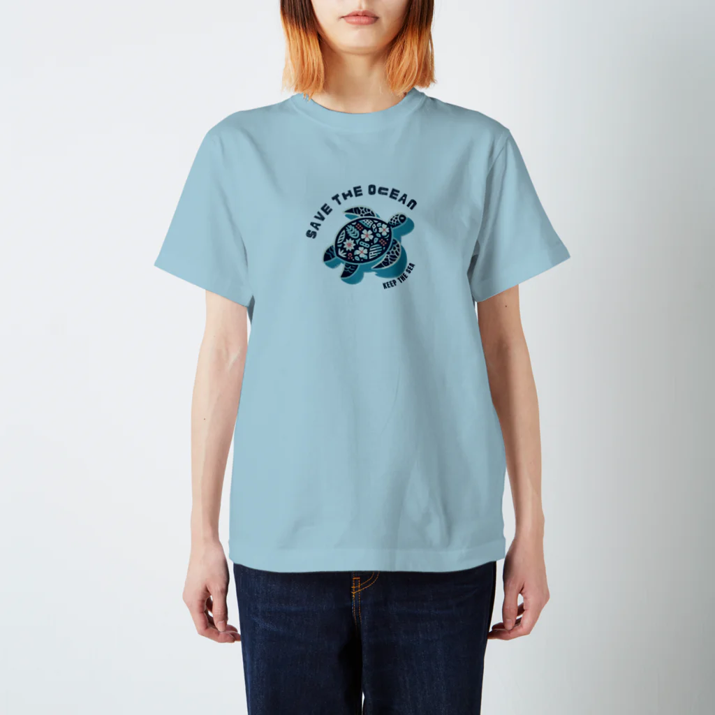 lblのおしゃれ甲羅のウミガメ Regular Fit T-Shirt