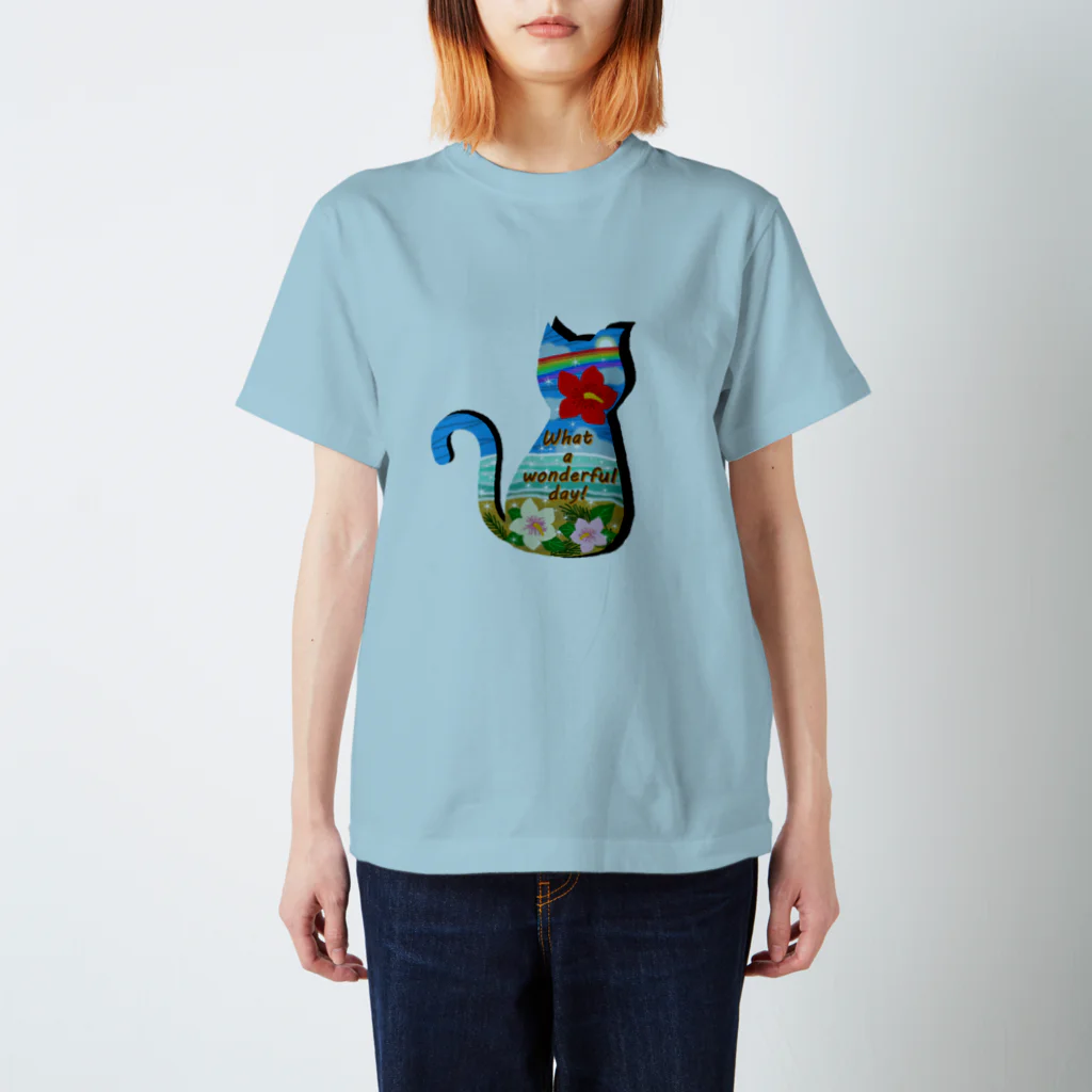 Yokokkoの店のCat Island♪ Regular Fit T-Shirt