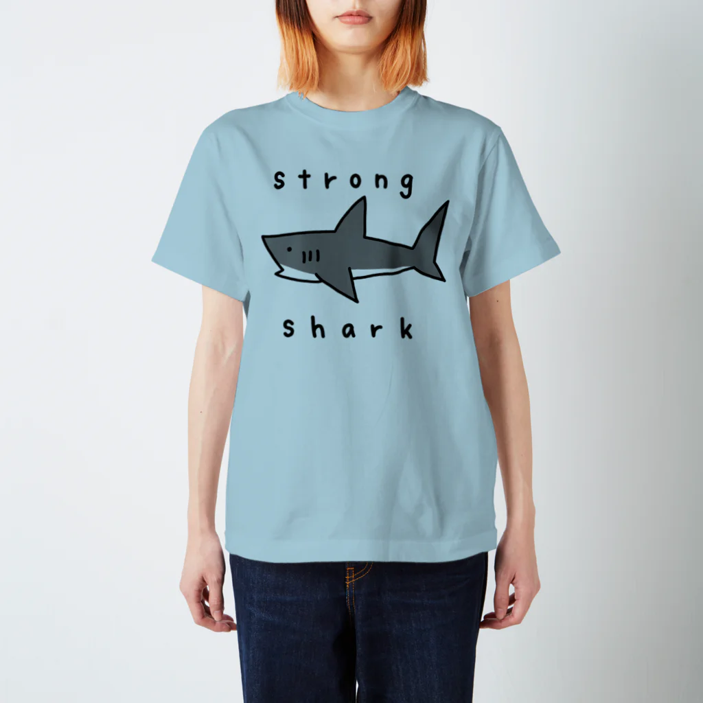 強いサメの強いサメ スタンダードTシャツ