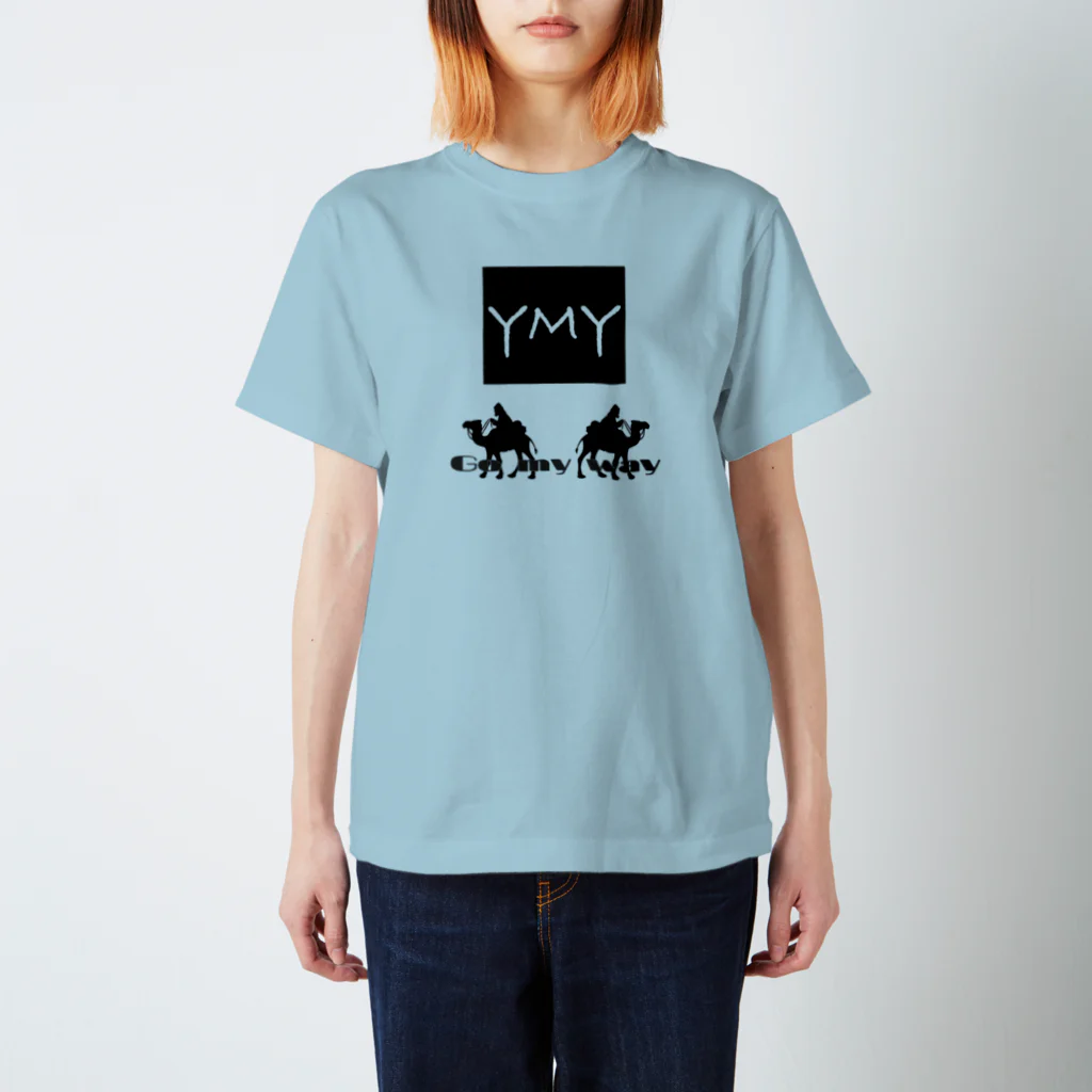 YMYの我が道を行く Regular Fit T-Shirt