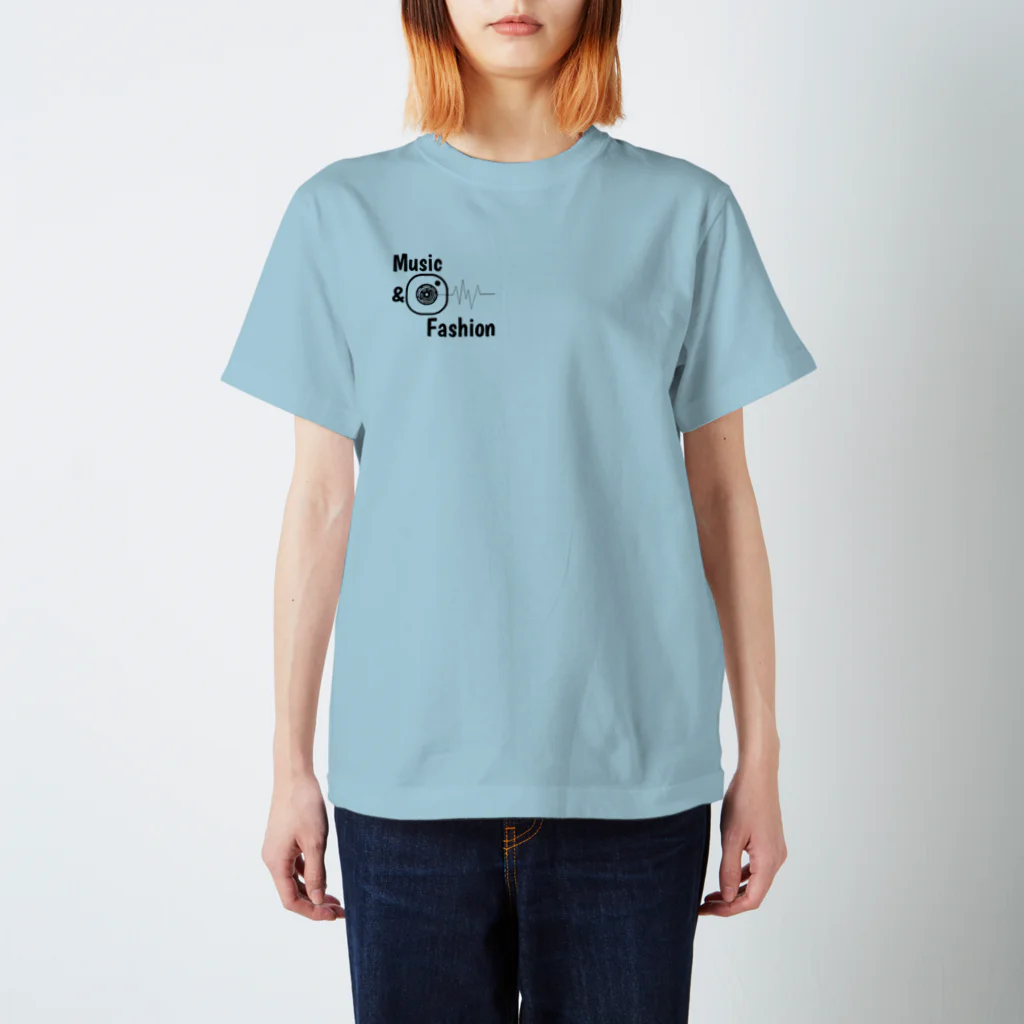 C.B.AのHang out Regular Fit T-Shirt