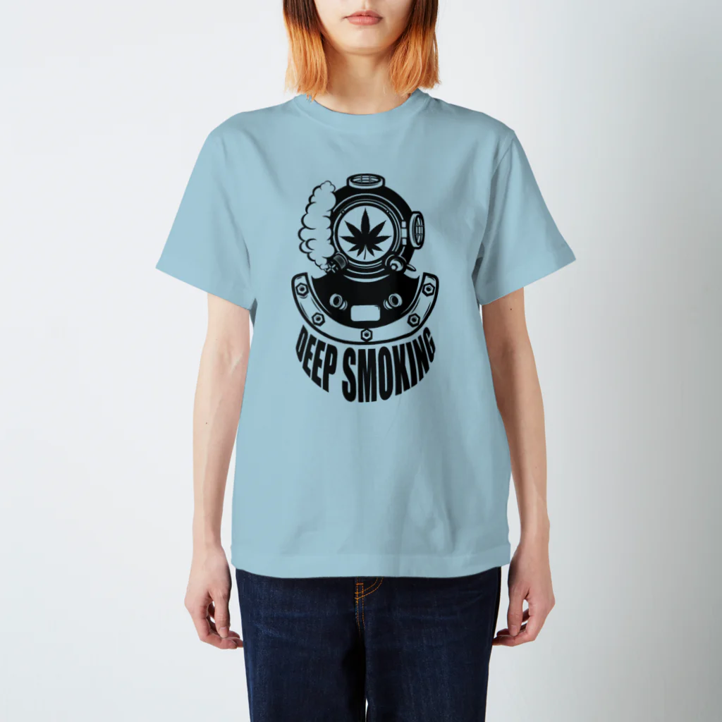 420 MUSIC FACTORYのDEEP SMOKING(ディープスモーキング） Regular Fit T-Shirt