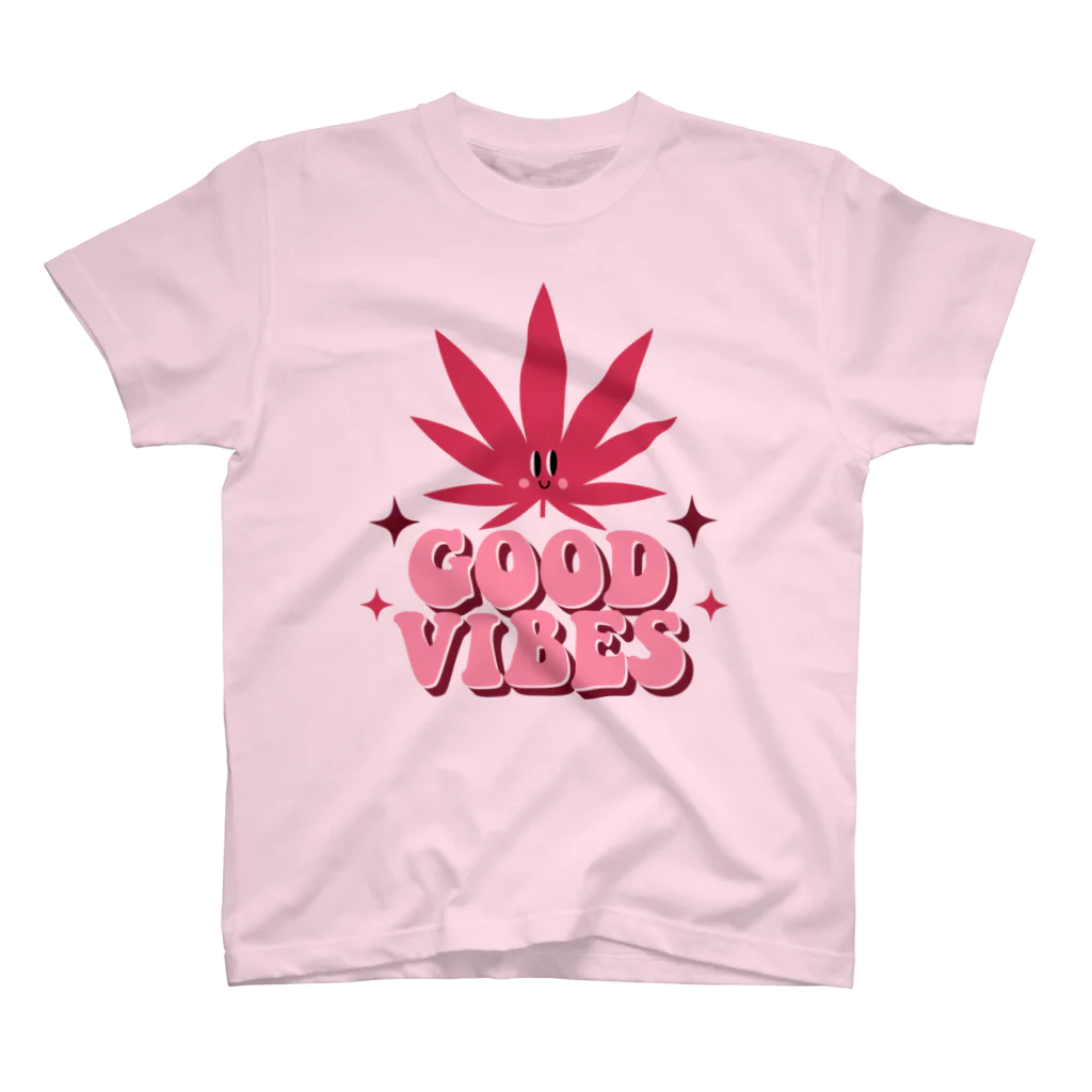 420 MUSIC FACTORYのGOOD VIVES グッドバイブス 大麻 マリファナ カナビス ヘンプ ガンジャ Regular Fit T-Shirt