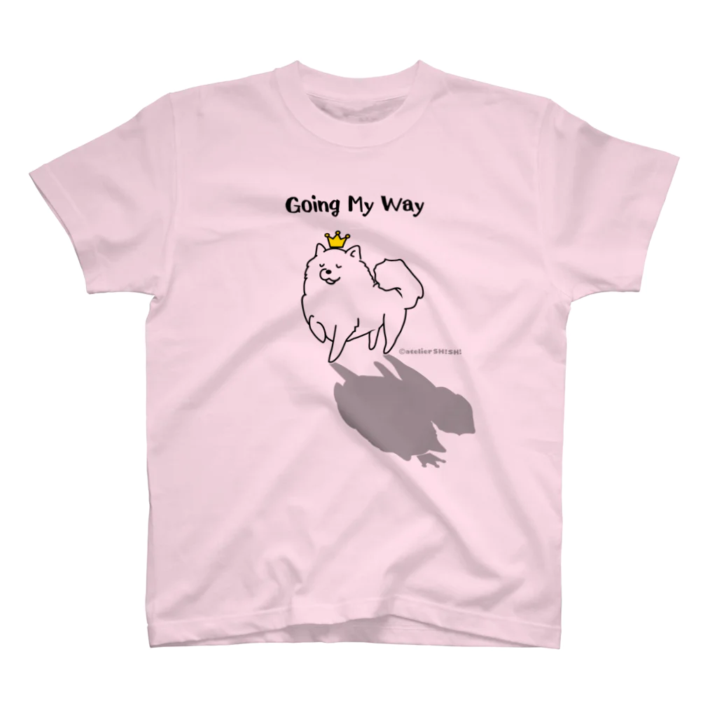 アトリエ・シシのGoing My Way +piping　我が道をゆくワンコ スタンダードTシャツ