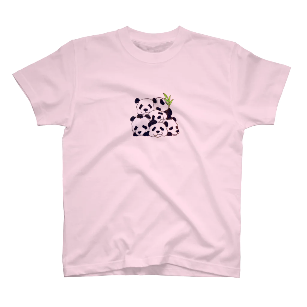 wanwanartのてんこ盛りパンダ スタンダードTシャツ