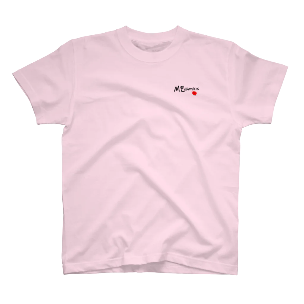 MZグラフィックスの可愛いフルーツシリーズ　いちご　ボーっと生きてます ロゴ入 Regular Fit T-Shirt