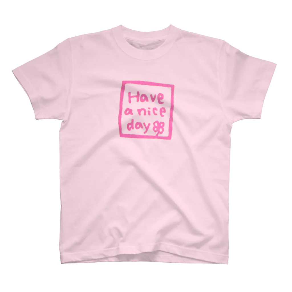 和玄堂suzuri店のHave a nice day（ピンク） Regular Fit T-Shirt