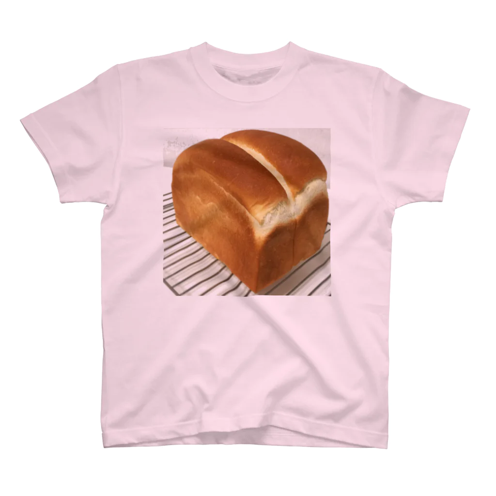 kyokomokaのパンが焼けたよ スタンダードTシャツ