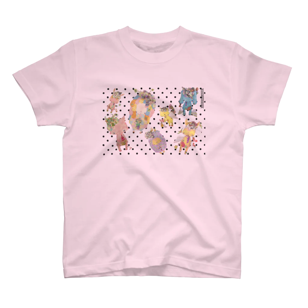 rie_mwのみんな集合！ Regular Fit T-Shirt