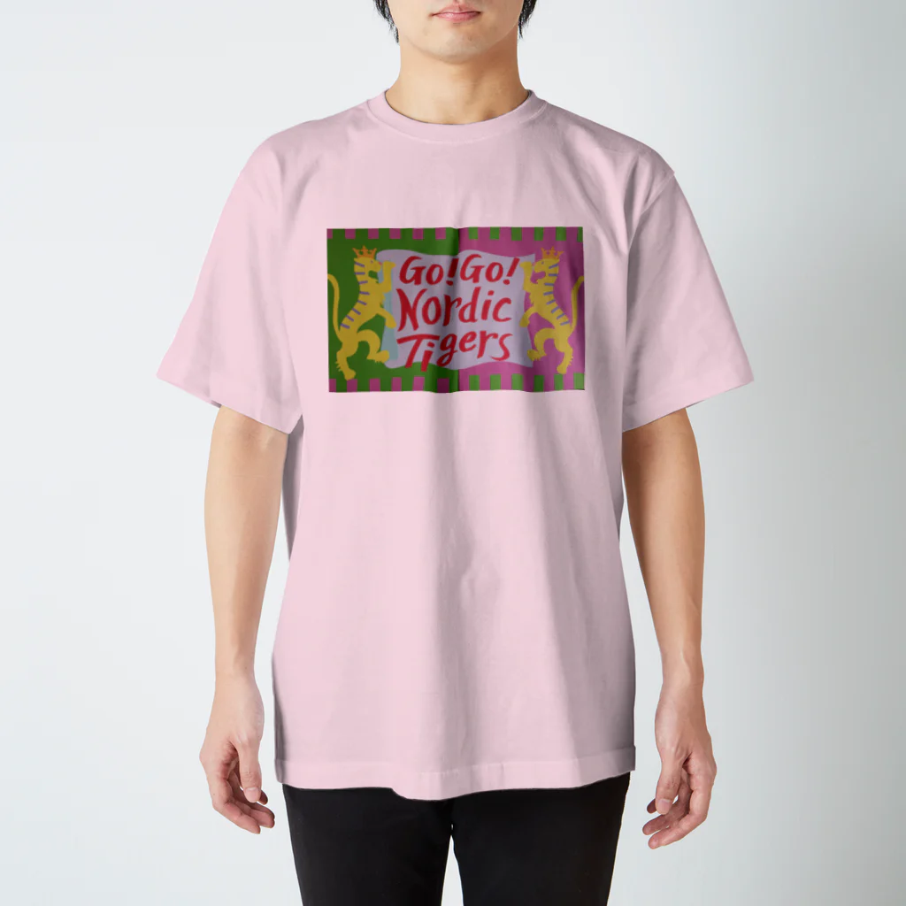 続・マキノ槇ぞうのfor the nordic tigers '18 Regular Fit T-Shirt