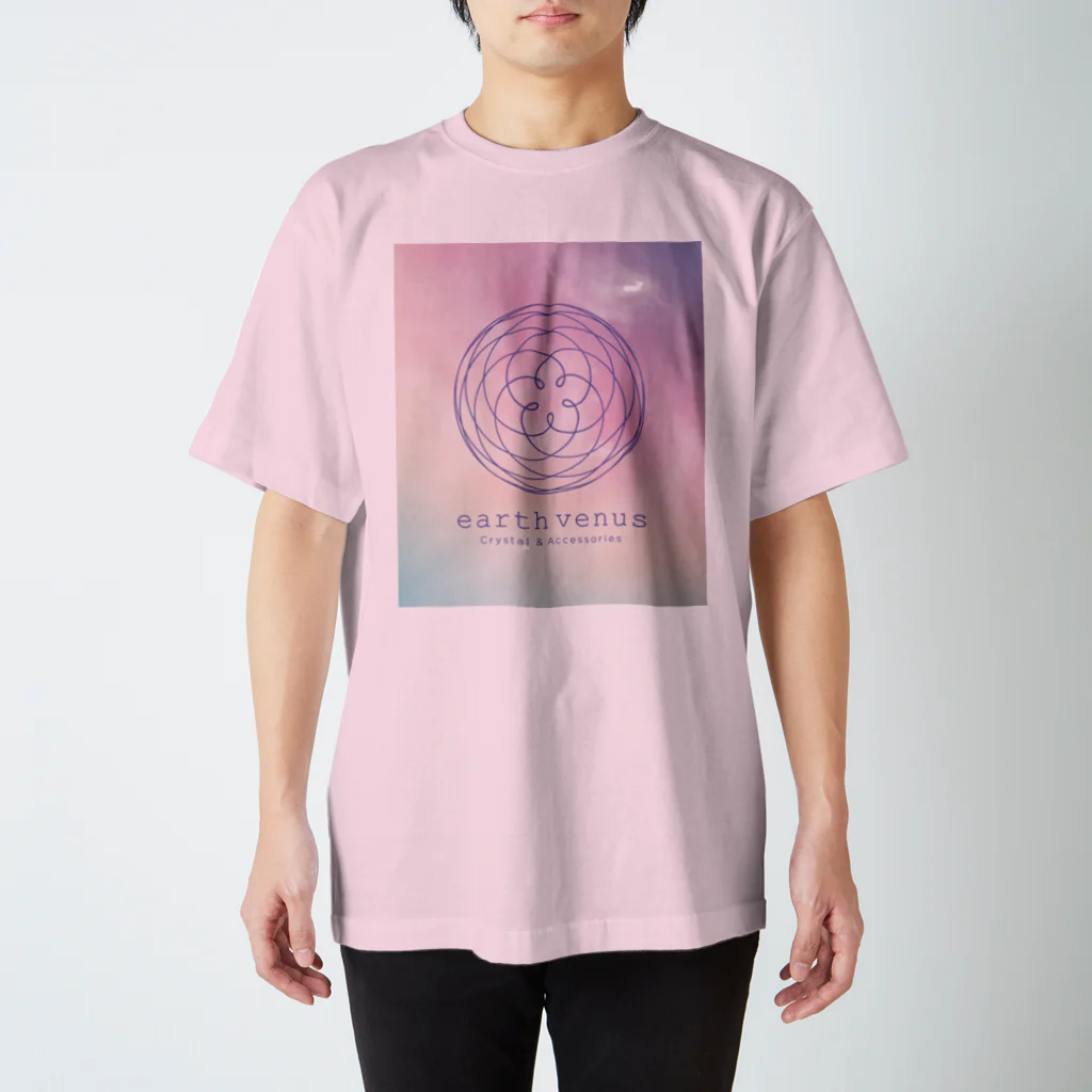 earth venusの【earth venus】 Regular Fit T-Shirt