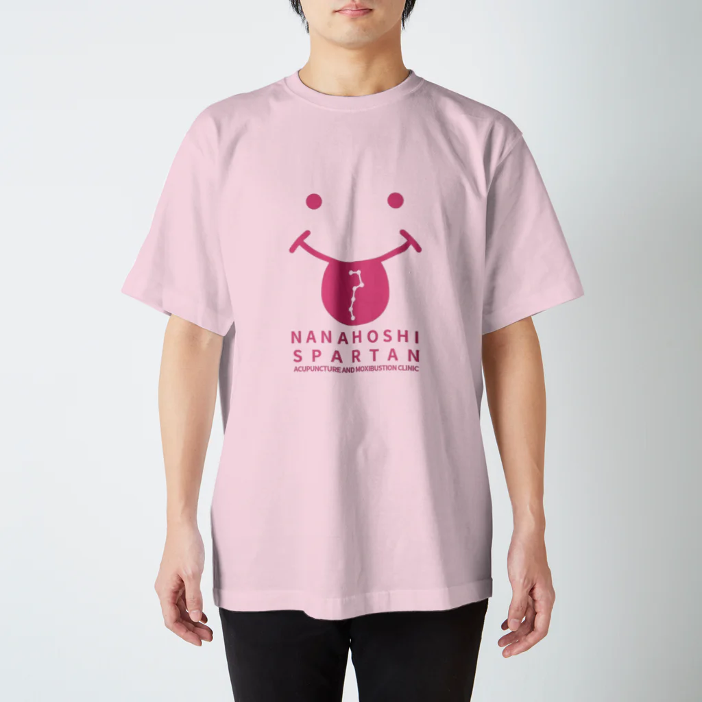 七星スパルタ整骨院応援グッズの舌はがしちゃん スタンダードTシャツ