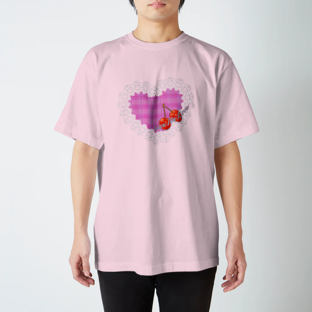 mmmthirteenのレース&ハート(Give me love) Regular Fit T-Shirt