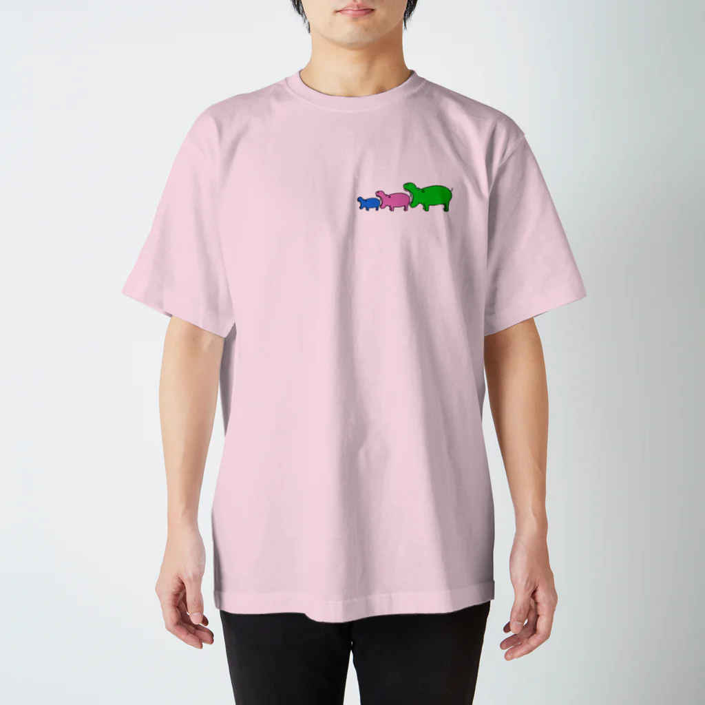 ぐずぐず夫の店のカバを食べようとするカバ2 Regular Fit T-Shirt