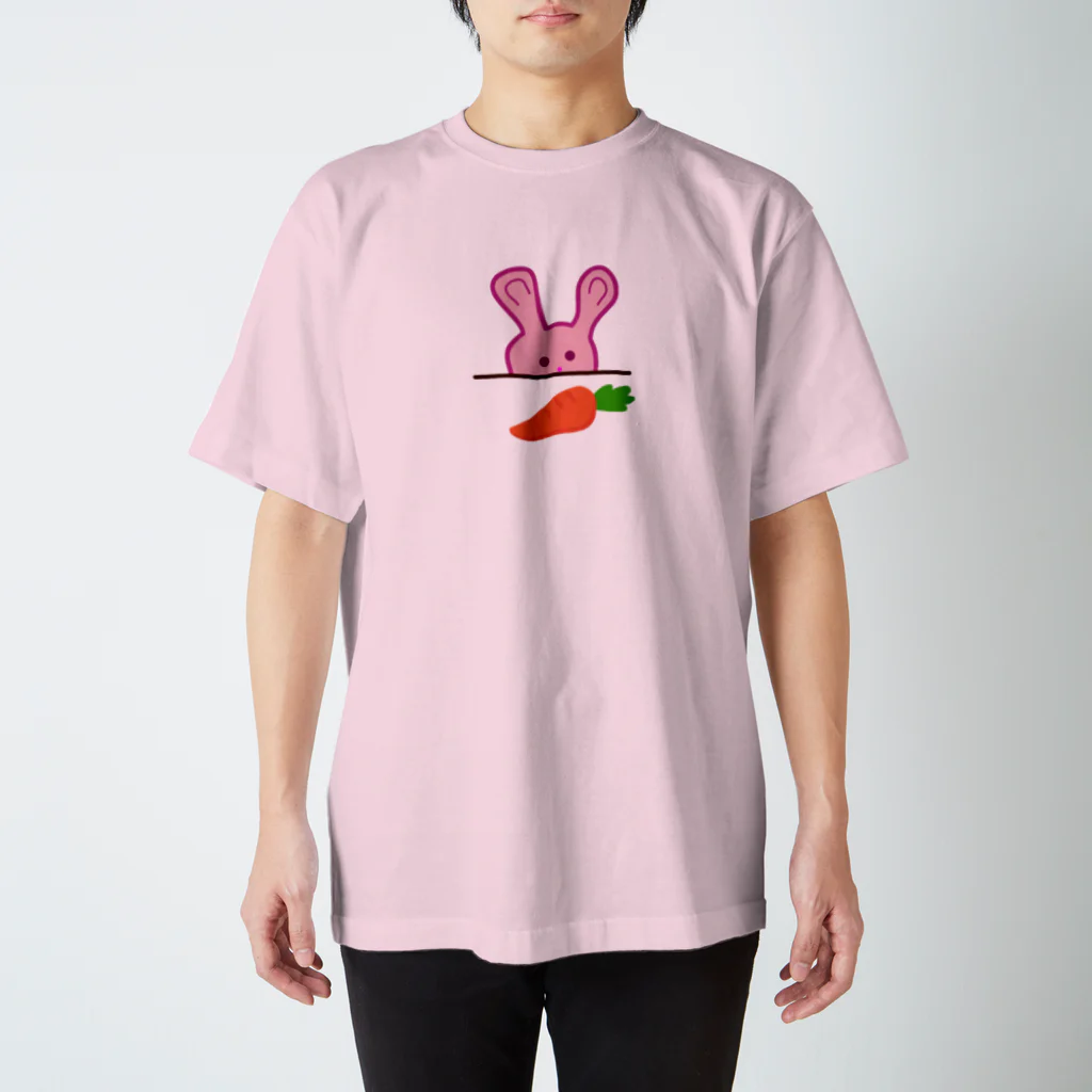 dari dariのHungry Rabbit スタンダードTシャツ