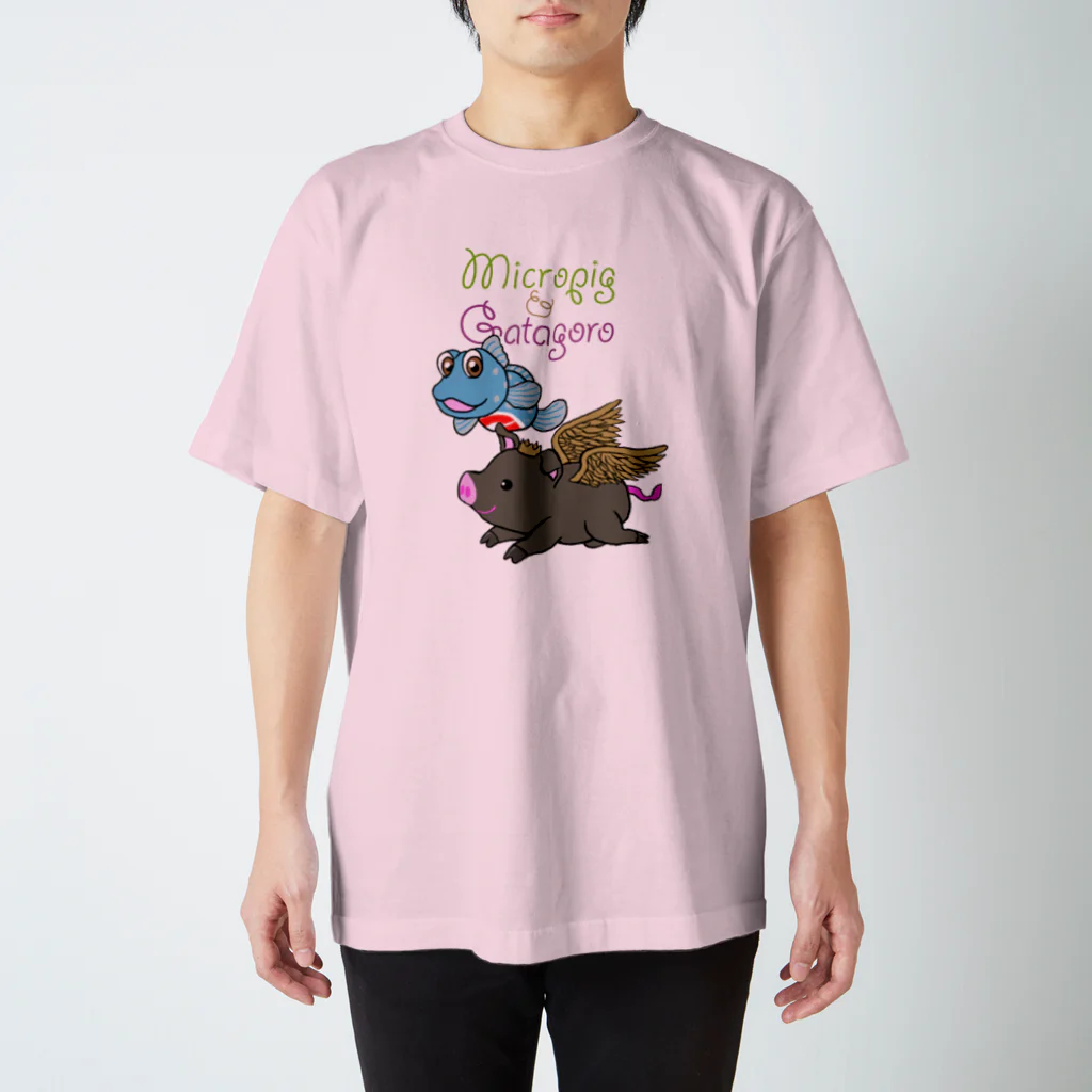 有明ガタァ商会のガタとこぶたのお空のおさんぽ スタンダードTシャツ