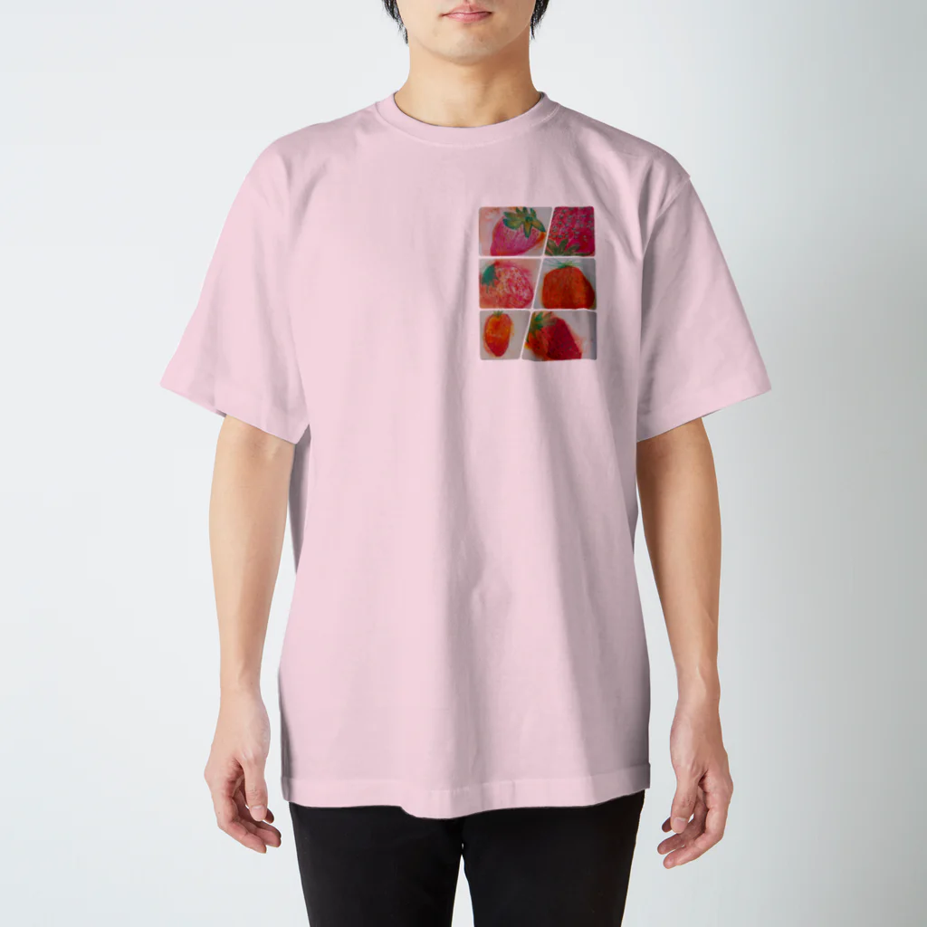 SAKURAKAIのじゅわっと苺ちゃん Regular Fit T-Shirt