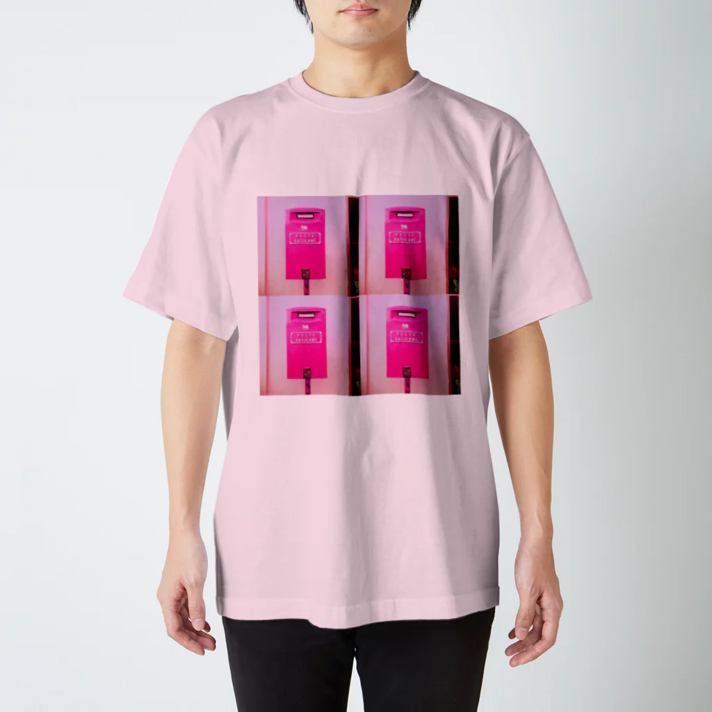アルミニウムのよるのポスト(pink) スタンダードTシャツ