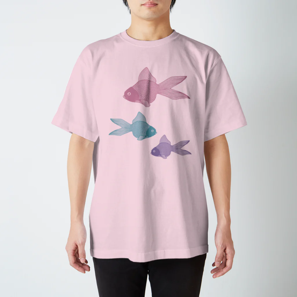 Alba spinaの金魚３匹 くすみパステル Regular Fit T-Shirt