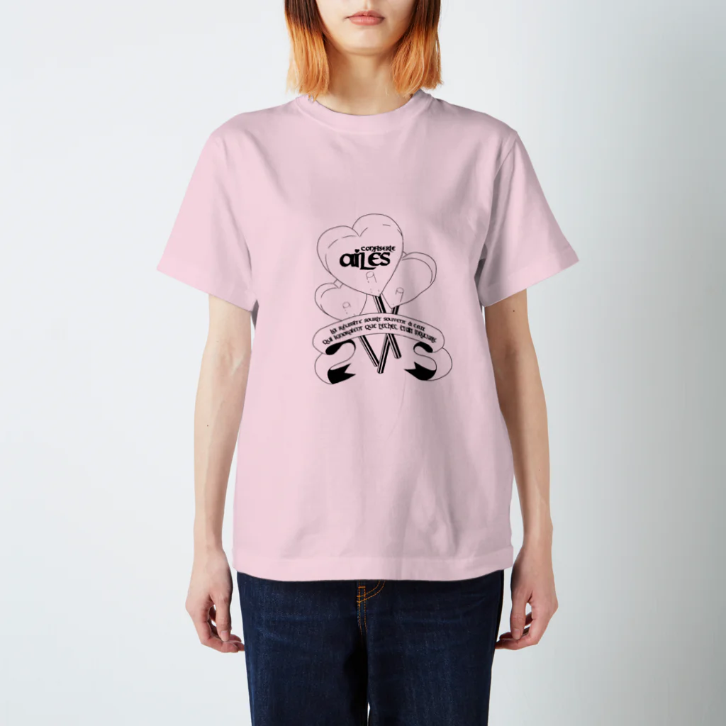Les Ailes Confiserie SUZURI支店の-candy Regular Fit T-Shirt