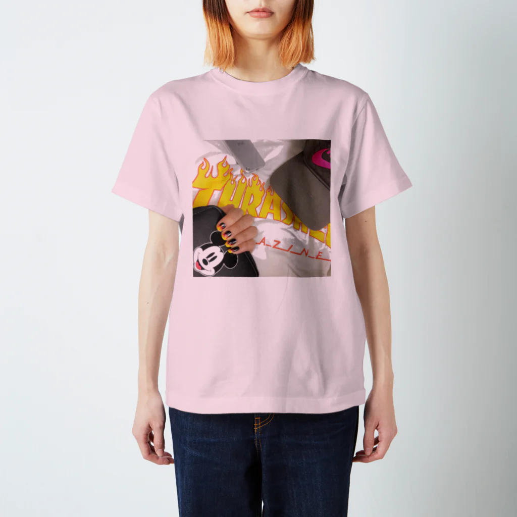 faibea street girlz'nのTHRASHER スタンダードTシャツ