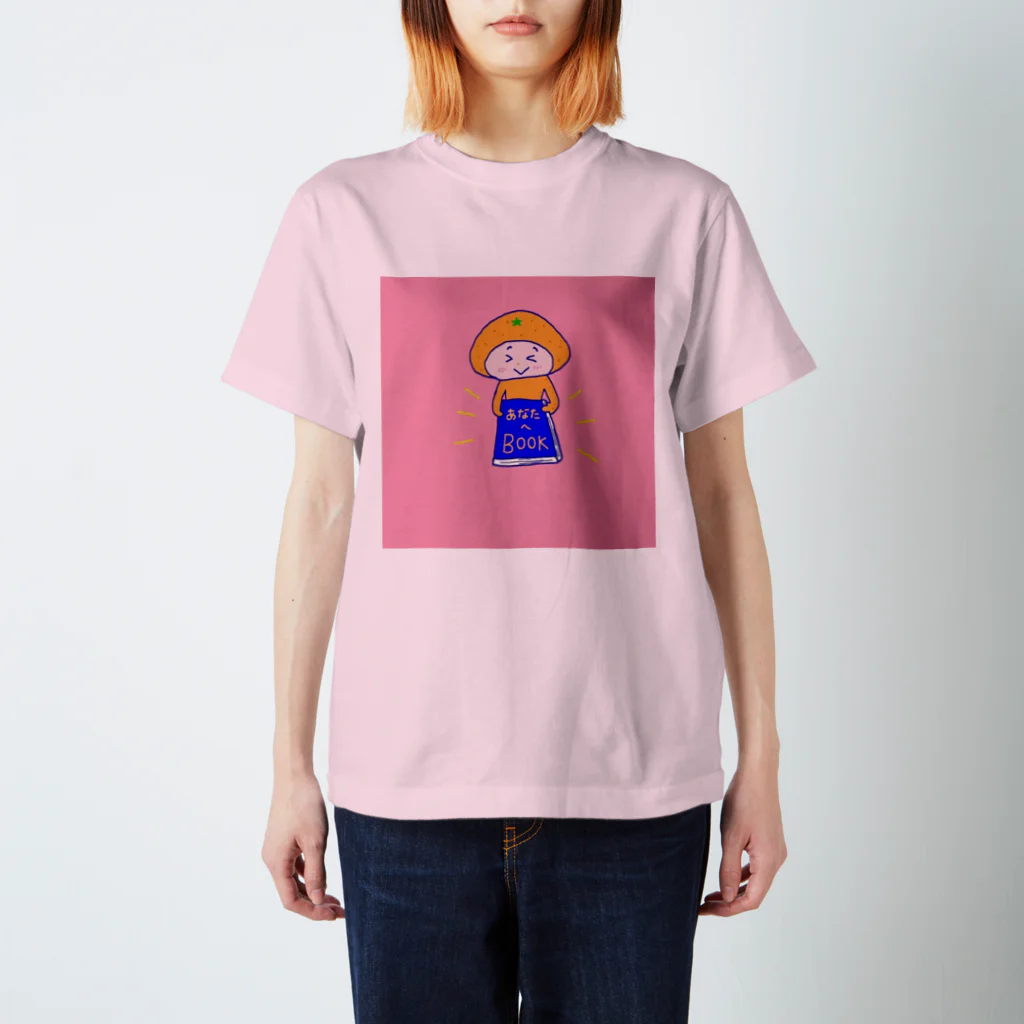 natsuki_selectbooksのおしゃべりと本が大好き♡みかんちゃんグッズ Regular Fit T-Shirt