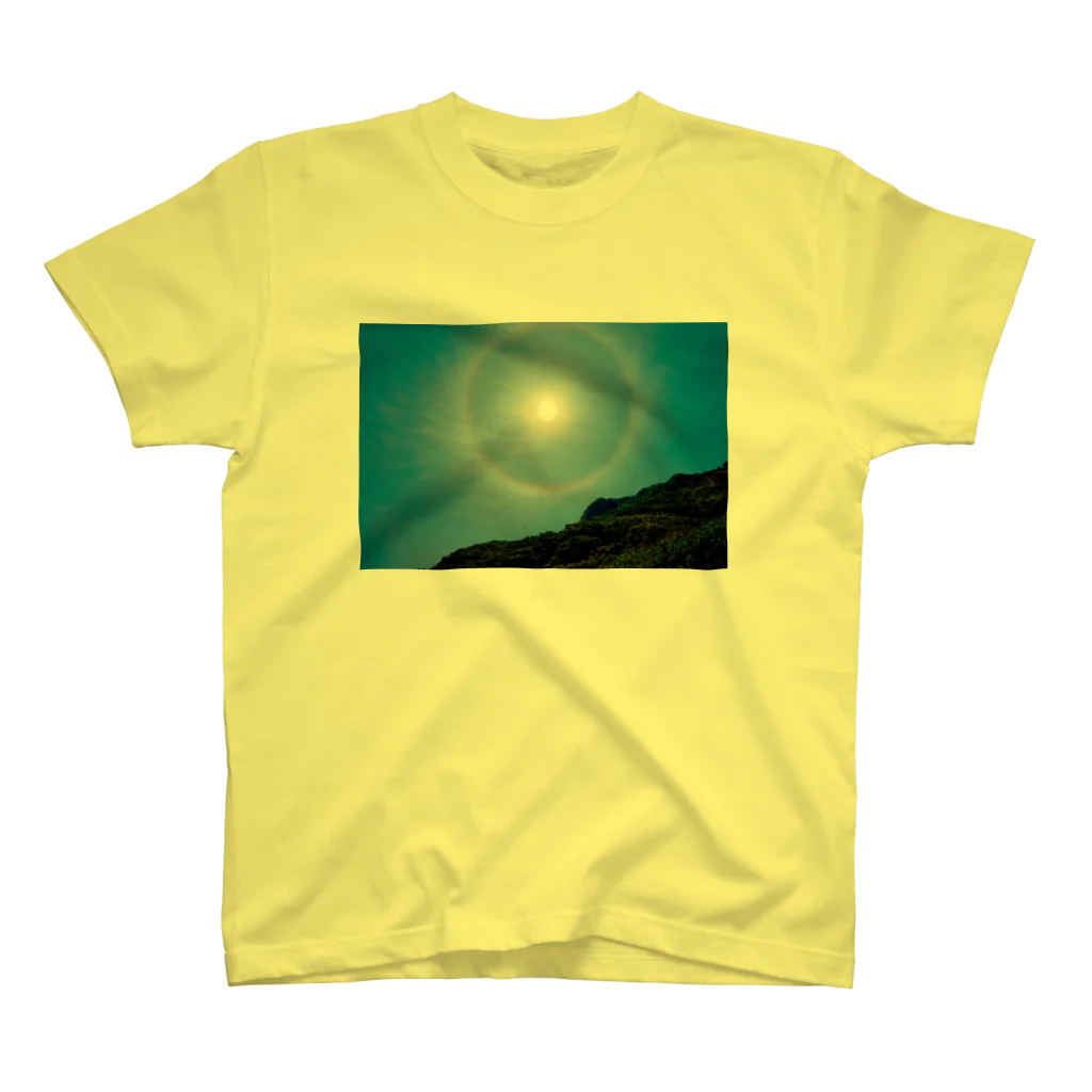 WHITETREE（ホワイトツリー）の太陽神ラーとの対話 スタンダードTシャツ